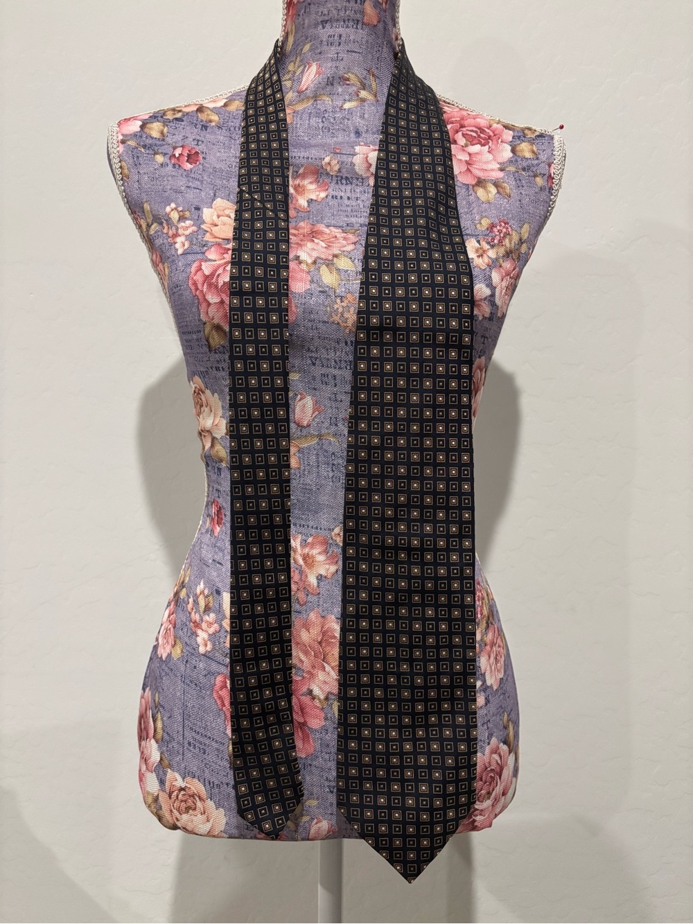 Dolce & Gabbana Square Printed Silk Tie